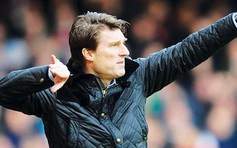 CLB Swansea bất ngờ sa thải HLV Laudrup