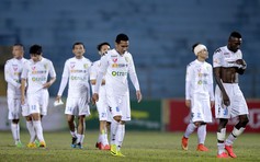 'Trận đấu khó hiểu ở V-League 2015 không có... mùi'