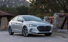 Hyundai Elantra bản nâng cấp giá từ 18.850 USD