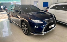 Lexus RX 7 chỗ dùng 1 năm lỗ cả tỉ đồng tại Việt Nam