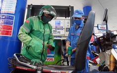 Giá xăng dầu giảm nhẹ