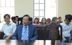 Tòa bất ngờ hoãn tuyên án vụ kiện “Thần đồng đất Việt”