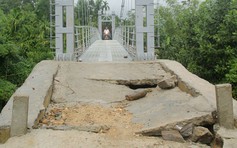 Cầu treo vừa khánh thành nửa tháng đã bị lở mố cầu
