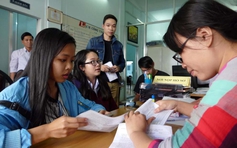 Nhiều thí sinh đăng ký bài thi khoa học xã hội