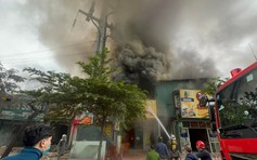 Cháy, nổ lớn tại nhiều nhà hàng, công ty ở Hà Nội