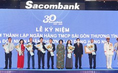 Sacombank đón nhận Huân chương Lao động hạng nhì vào dịp kỷ niệm 30 năm thành lập