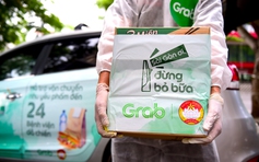 Tài xế GrabCar vận chuyển nhu yếu phẩm đến 24 bệnh viện điều trị Covid-19