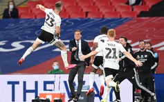 Kết quả thăng hạng Ngoại hạng Anh, Brentford 1-2 Fulham: Chiến công của Scott Parker