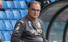 Ngoại hạng Anh: HLV Marcelo Bielsa xác nhận dẫn dắt Leeds United, Liverpool nên lo là vừa