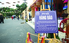 Uống bia 'ba hào' ở Hà Nội