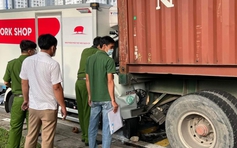 TP.HCM: Tài xế xe tải tử vong trong cabin sau cú tông đuôi container