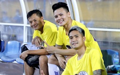 Hà Nội FC thiếu quân trầm trọng, HLV Hoàng Văn Phúc tung đội hình ‘lạ lẫm’ đấu Viettel