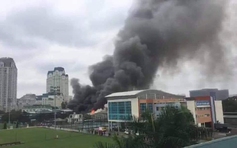 Cháy lớn tại gara ô tô gần Liên đoàn bóng đá Việt Nam