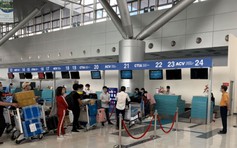 Hành khách nhập cảnh tại Nội Bài bắt đầu giảm