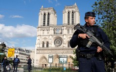 Nhóm phụ nữ âm mưu đánh bom Nhà thờ Đức bà Paris lãnh án tù