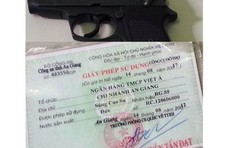 Nữ nhân viên taxi bị ám ảnh vì phó TGĐ VietABank chĩa súng vào mặt