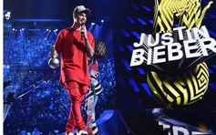 Justin Bieber làm lu mờ Taylor Swift tại MTV EMAs 2015