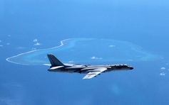 Oanh tạc cơ Trung Quốc đe dọa ở Biển Đông