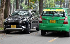 Grab, Be, Gojek... sẽ thành taxi?