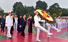 Đại hội XIII: Lãnh đạo Đảng, Nhà nước vào Lăng viếng Chủ tịch Hồ Chí Minh