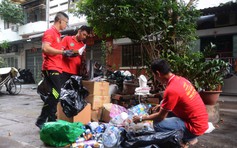 'Đời rác'... Sài Gòn: Những chàng trai tốt nghiệp đại học khởi nghiệp mua ve chai