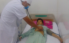 Uống nước ngâm sâu ban miêu, 4 người ở Lào Cai nhập viện cấp cứu