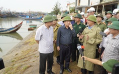 Phó thủ tướng Trịnh Đình Dũng: Phải nắm bắt 'thời điểm vàng' phòng chống bão số 5