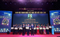 Ông Thiều Kim Quỳnh được nhận Cúp Thánh Gióng và vinh danh Doanh nhân tiêu biểu 2019