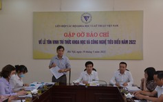 Vinh danh trí thức khoa học công nghệ 2022: trẻ nhất 41 tuổi, già nhất 93 tuổi