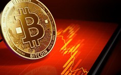 Giá Bitcoin và FTT xuống dốc