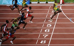 Usain Bolt gây sốt với bức ảnh 'cách ly xã hội' ở Olympic Bắc Kinh
