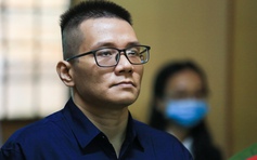'Cậu IT' Nhâm Hoàng Khang tiếp tục hầu tòa