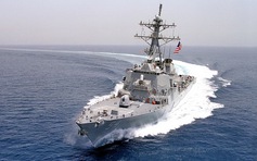 Tàu hải quân, tuần duyên Mỹ đi qua eo biển Đài Loan