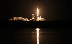 Tàu SpaceX đưa 4 phi hành gia lên quỹ đạo trong sứ mệnh bước ngoặt của NASA