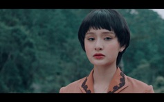Hiền Hồ gây tò mò với 30 giây khóc đỏ mắt trong MV mới