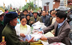 Hỗ trợ 1.700 tấn gạo cho người dân Quảng Bình, Sóc Trăng