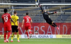 Thắng tối thiểu Dortmund 1-0, Bayern Munich chạm 1 tay vào chức vô địch Bundesliga
