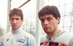 Huyền thoại bóng đá Pháp cùng thời với Blanc và Cantona vừa qua đời ở tuổi 58