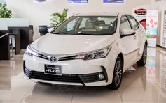 Toyota thêm tiện nghi và an toàn, tăng cạnh tranh cho Corolla Altis 2018