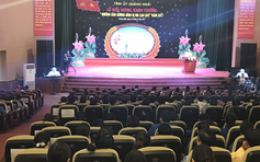 Tôn vinh những tấm gương bình dị mà cao quý