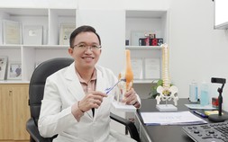 Bác sĩ Trần Minh: 'Tiêm huyết tương giàu tiểu cầu trong điều trị thoái hóa khớp'