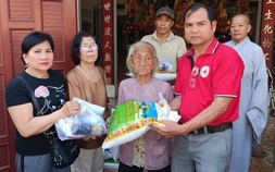 Người kết nối yêu thương