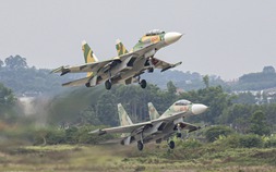 Tàu ngầm, tàu tên lửa cùng 40 máy bay tham gia diễu binh A80