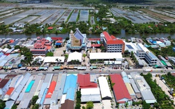 Ba thế hệ cùng hành hương về Tắc Sậy trước lễ tuyên phong Chân phước cha Trương Bửu Diệp