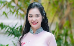 Hoa hậu đi xin việc khi con mới 5 tháng tuổi, xúc động câu chuyện phía sau