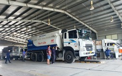 Xe lắp biển số sai chỗ, thiếu búa thoát hiểm... có nguy cơ trượt đăng kiểm