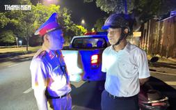 CSGT TP.HCM kiểm tra nồng độ cồn: Nhiều người vẫn vi phạm mức kịch khung