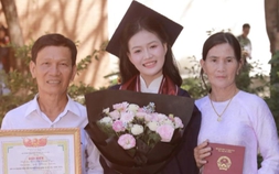 Trào lưu xúc động của người trẻ: Tự hào khi được gọi 'đây là ba mẹ tôi'