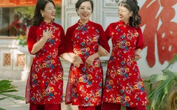 Diện “chăn con công” chơi Tết - mẫu áo dài lạ cho nàng hoài cổ yêu vintage