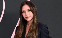 Victoria Beckham tiết lộ lý do ăn kiêng nghiêm ngặt, không bao giờ vào bếp